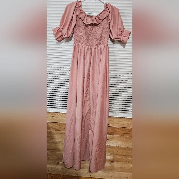 Elegant Pink Smocked Maxi Dress Size S - Picture 4 of 4